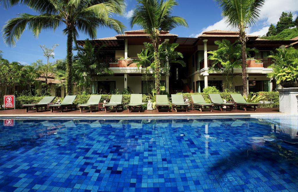 Khaolak Bayfront Resort Takuapa Exterior foto