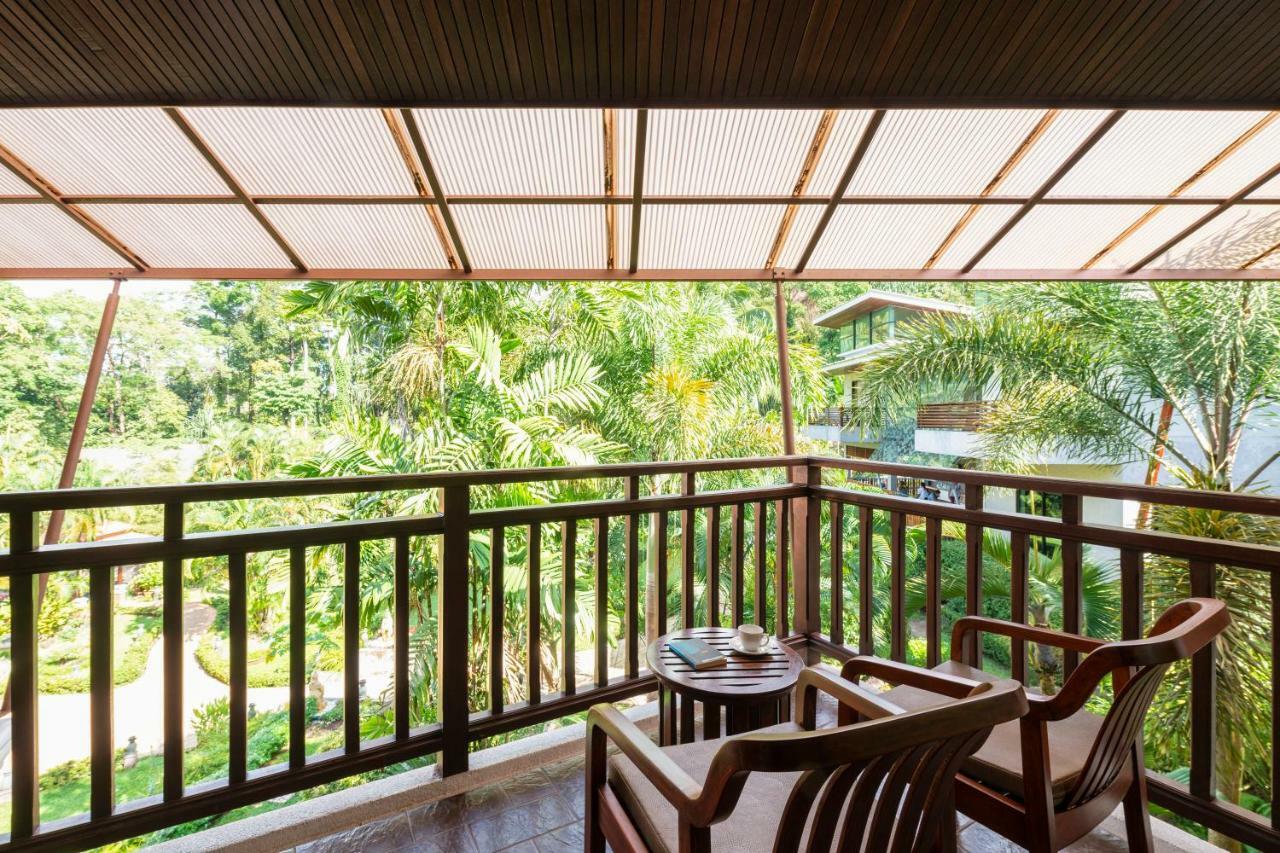 Khaolak Bayfront Resort Takuapa Exterior foto